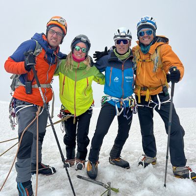 Equipo de cámaras, director del documental, Raul Vaquero y el director de la expedición Carlos Martínez