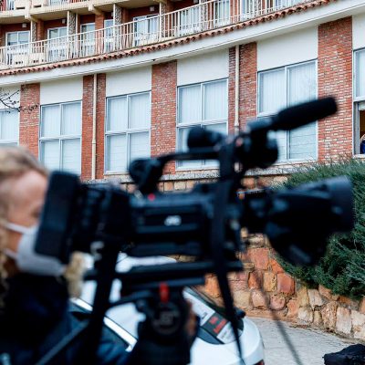 Cubriendo la primera vacunación contra la COVID-19